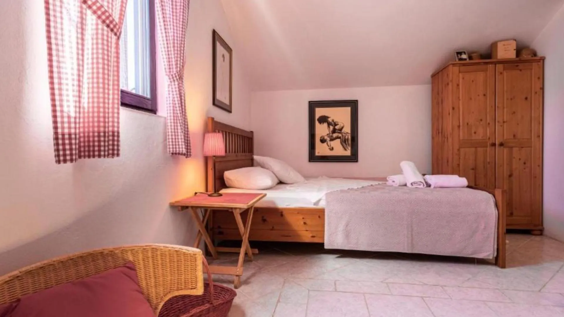 Rustic Villa Rudine Dobrinj